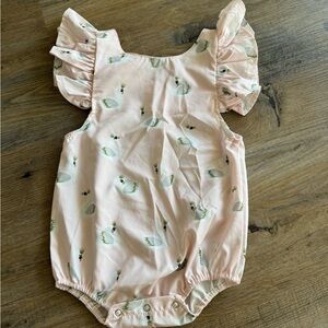 Baby girl one piece 🦢
